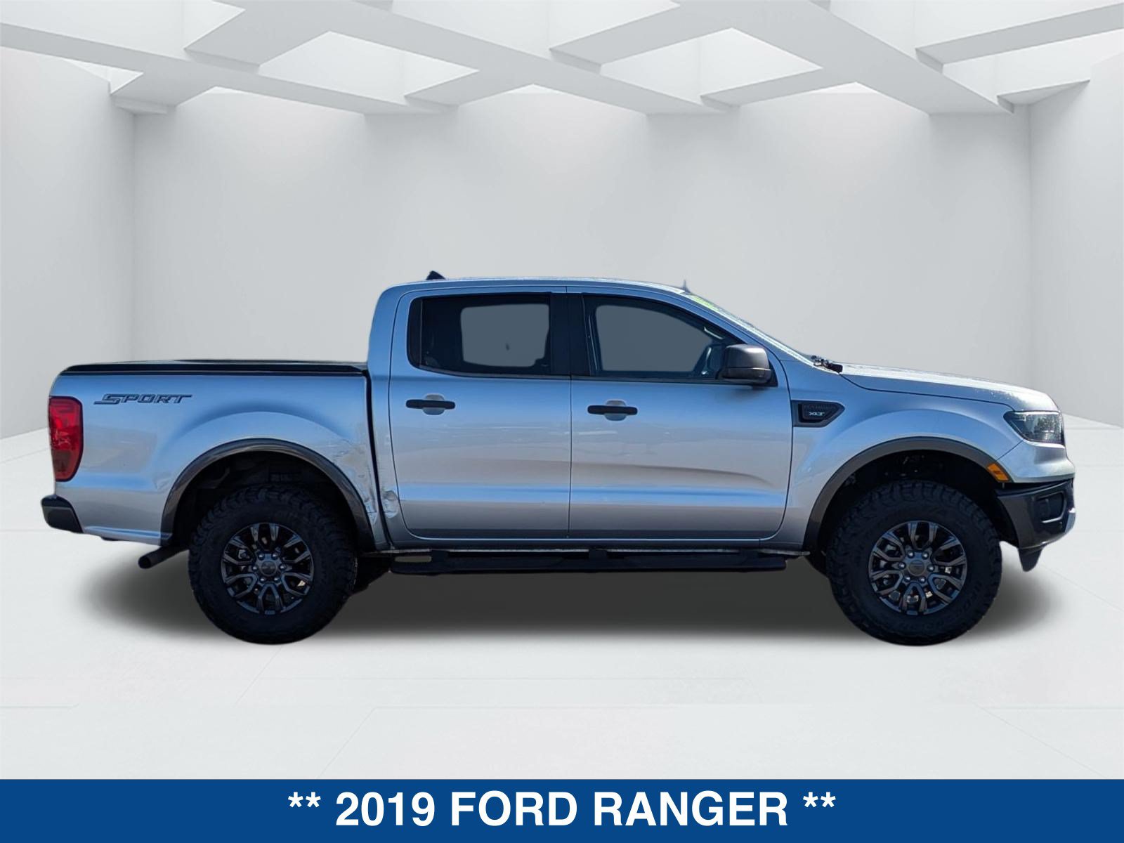 Certified 2019 Ford Ranger XLT w/ Equipment Group 302A Luxury RWD image 4