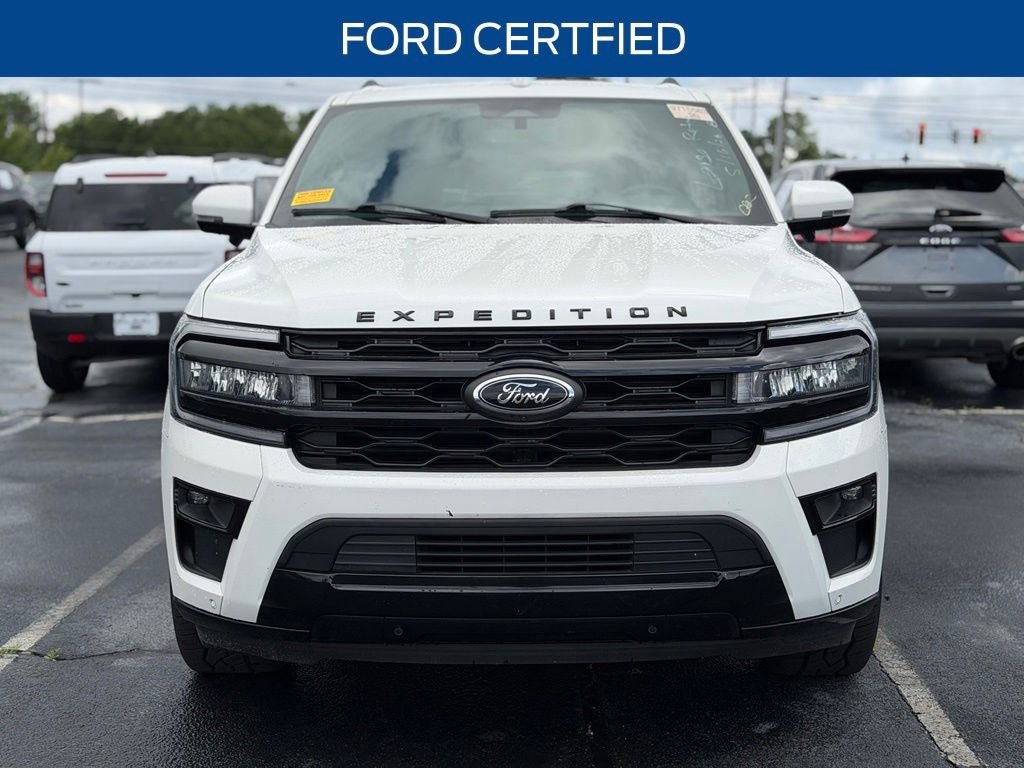 Certified 2023 Ford Expedition Max Limited RWD image 3