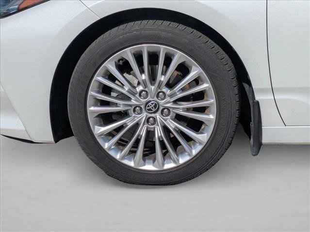 Used 2021 Toyota Avalon Limited w/ Advanced Safety Package image 9