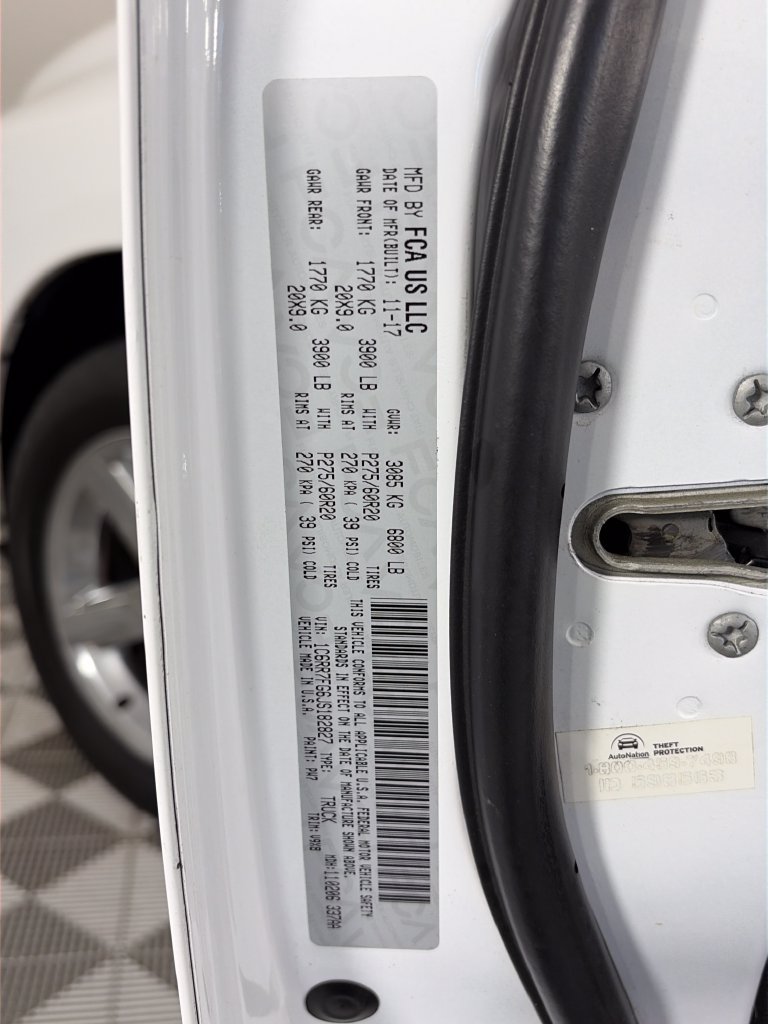 Used 2018 RAM 1500 Express w/ Express Value Package AWD/4WD image 9