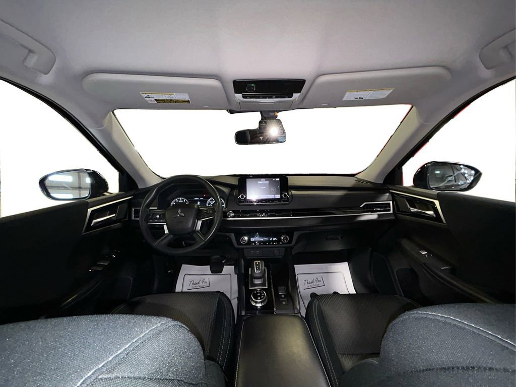 Used 2022 Mitsubishi Outlander ES AWD/4WD image 29