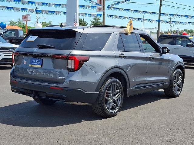 Certified 2026 Ford Explorer ST-Line w/ ST-Line Street Pack AWD/4WD image 6