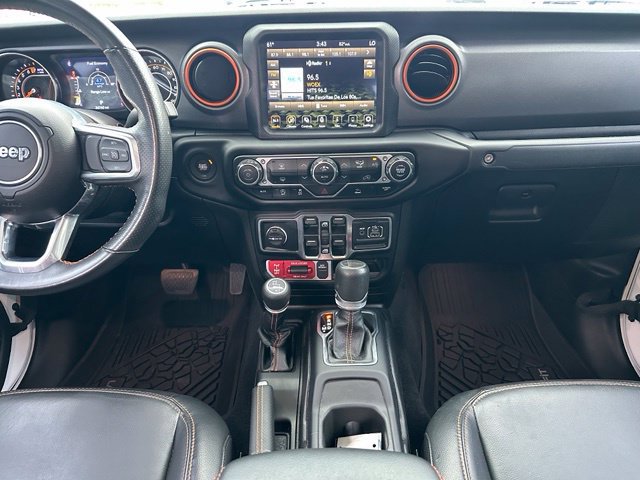 Used 2023 Jeep Gladiator Mojave AWD/4WD image 16