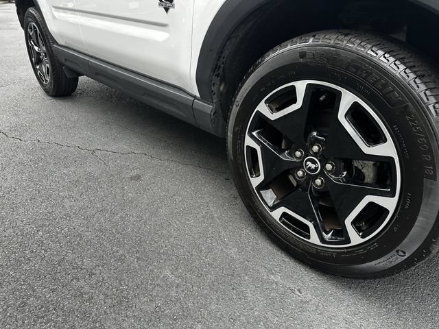 Certified 2023 Ford Bronco Sport Outer Banks w/ Tech Package AWD/4WD image 11