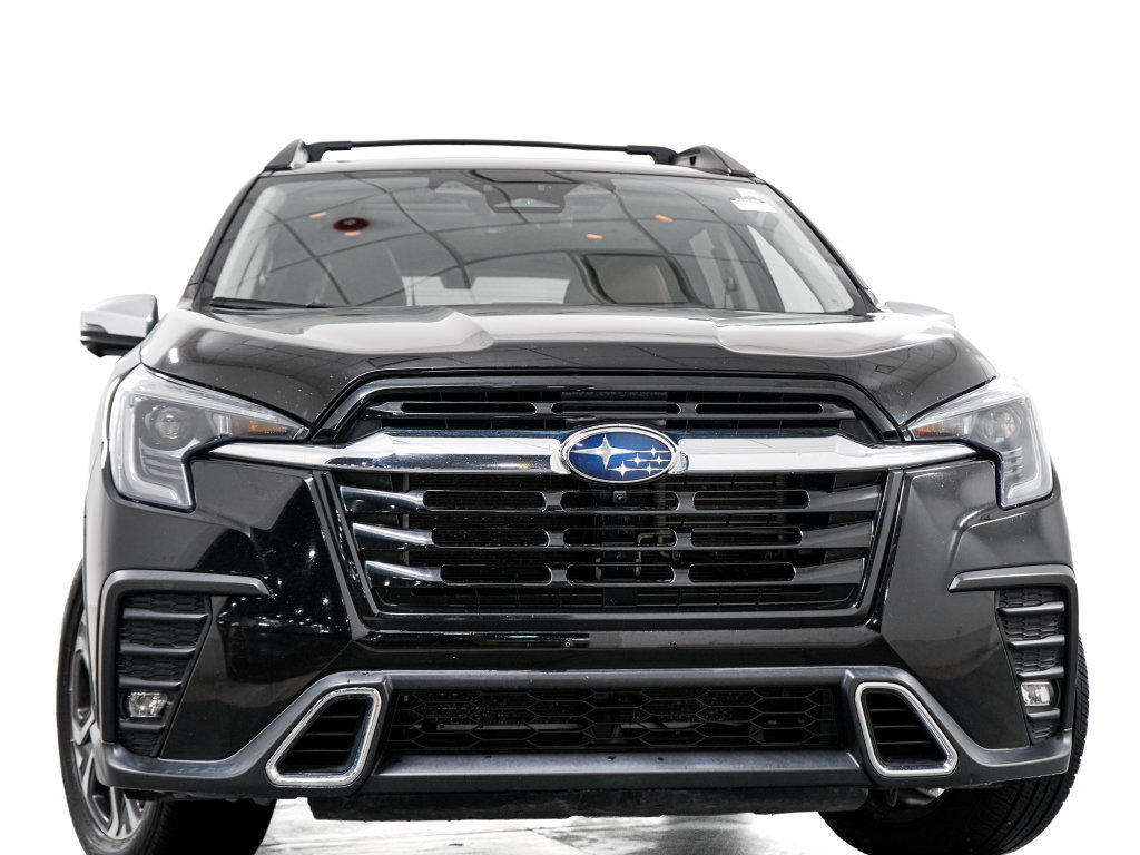 Used 2023 Subaru Ascent Touring AWD/4WD image 3
