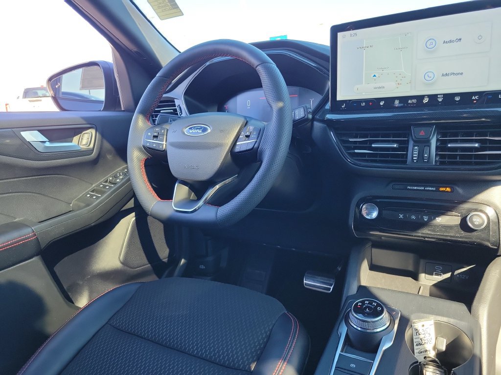 Certified 2023 Ford Escape ST-Line w/ Tech Pack #1 AWD/4WD image 13