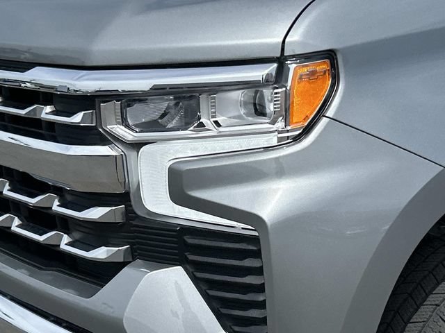 Used 2025 Chevrolet Silverado 1500 LTZ w/ LTZ Premium Package AWD/4WD image 9