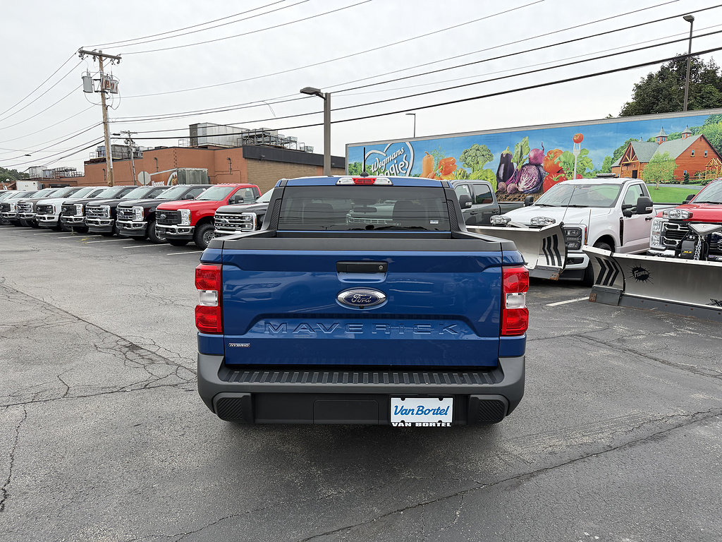 Certified 2023 Ford Maverick XLT FWD image 6