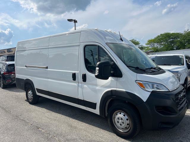 Used 2023 RAM ProMaster 3500 FWD image 3