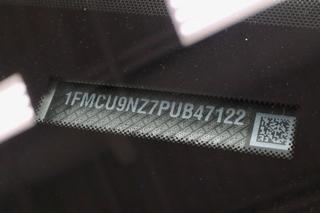 Certified 2023 Ford Escape ST-Line Select image 35