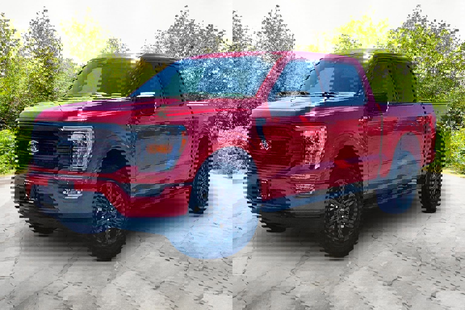 Certified 2022 Ford F150 XLT w/ Equipment Group 302A High image 12