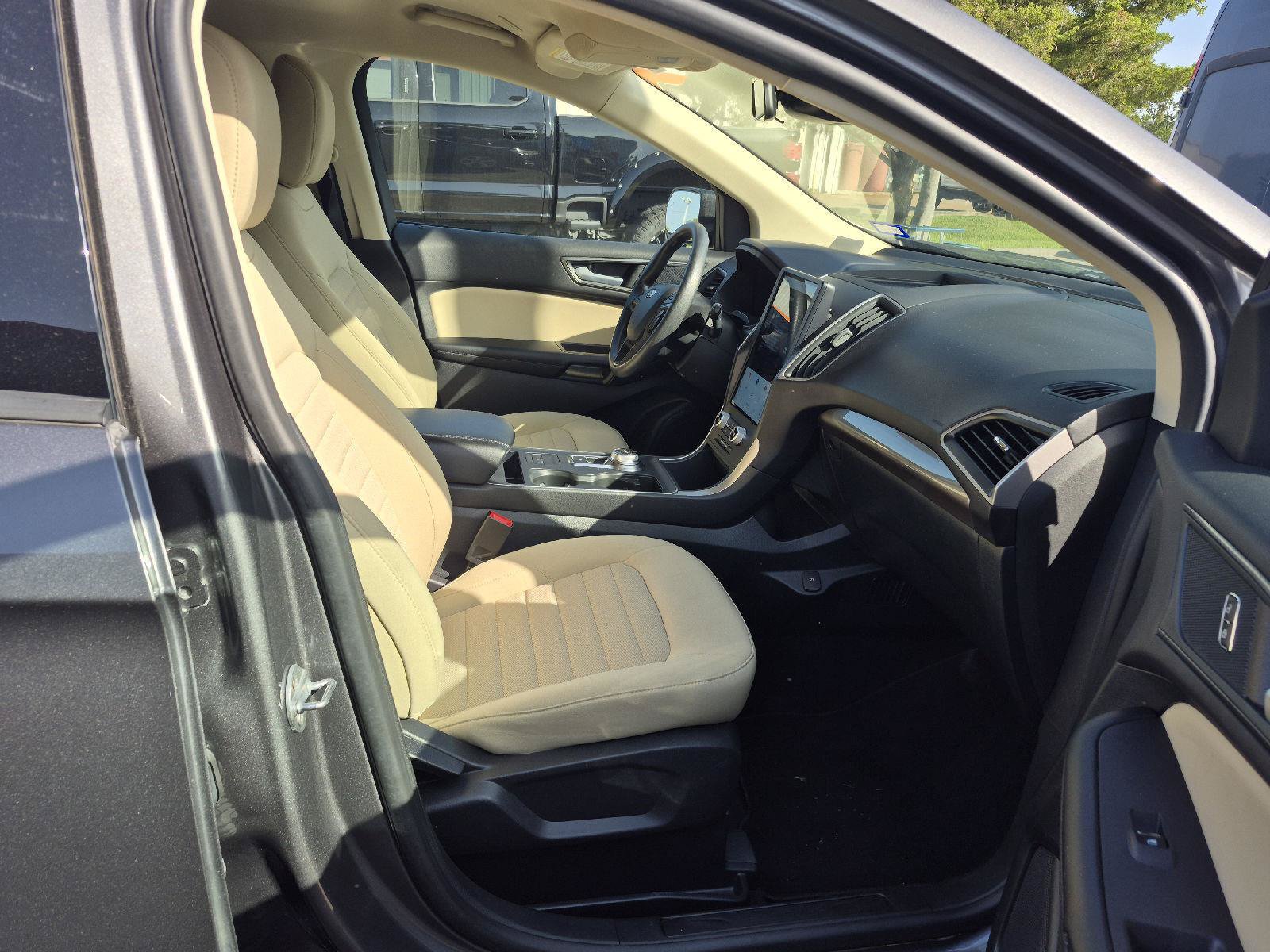 Certified 2024 Ford Edge SE AWD/4WD image 7