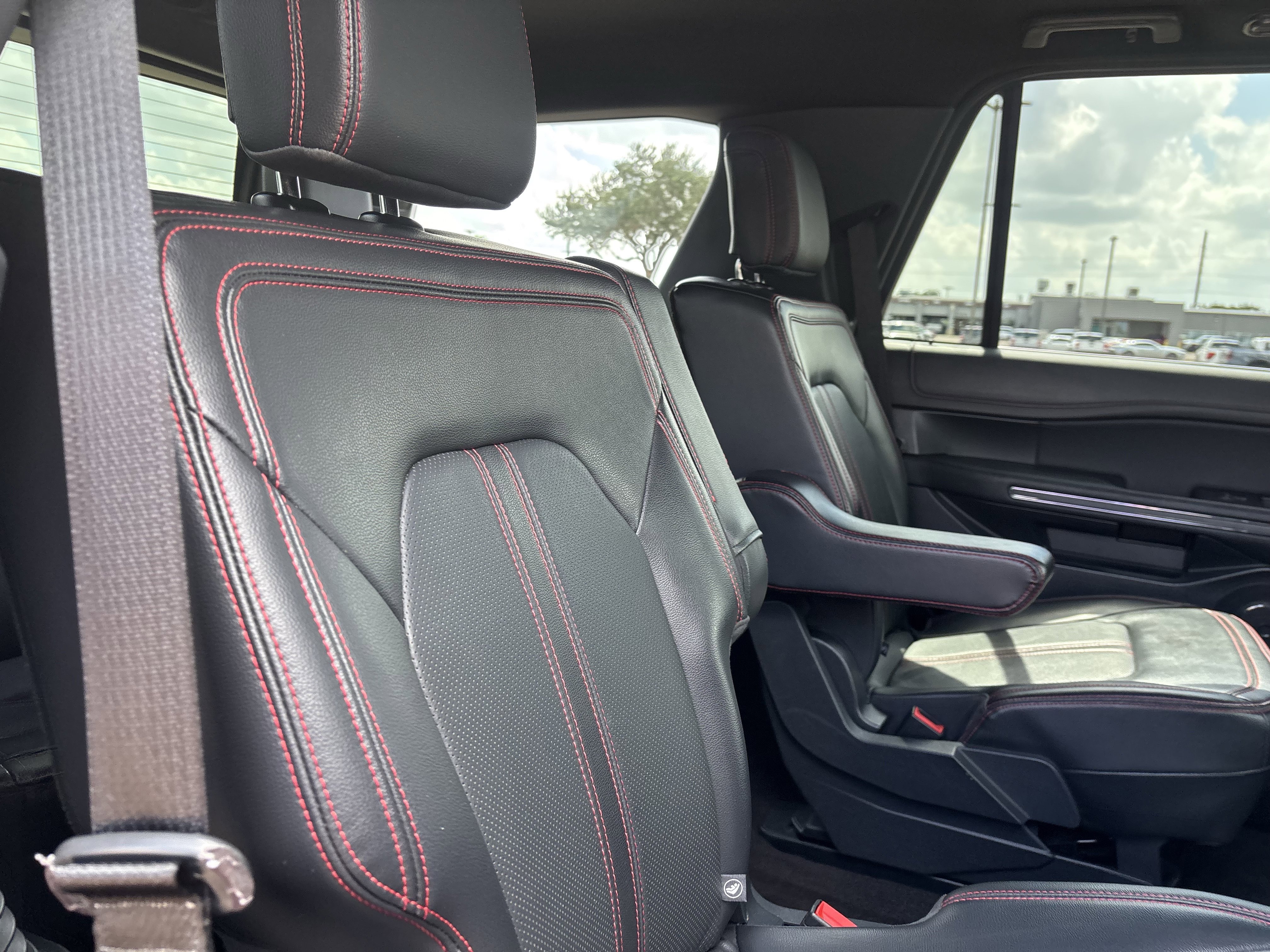 Certified 2023 Ford Expedition Limited RWD image 24