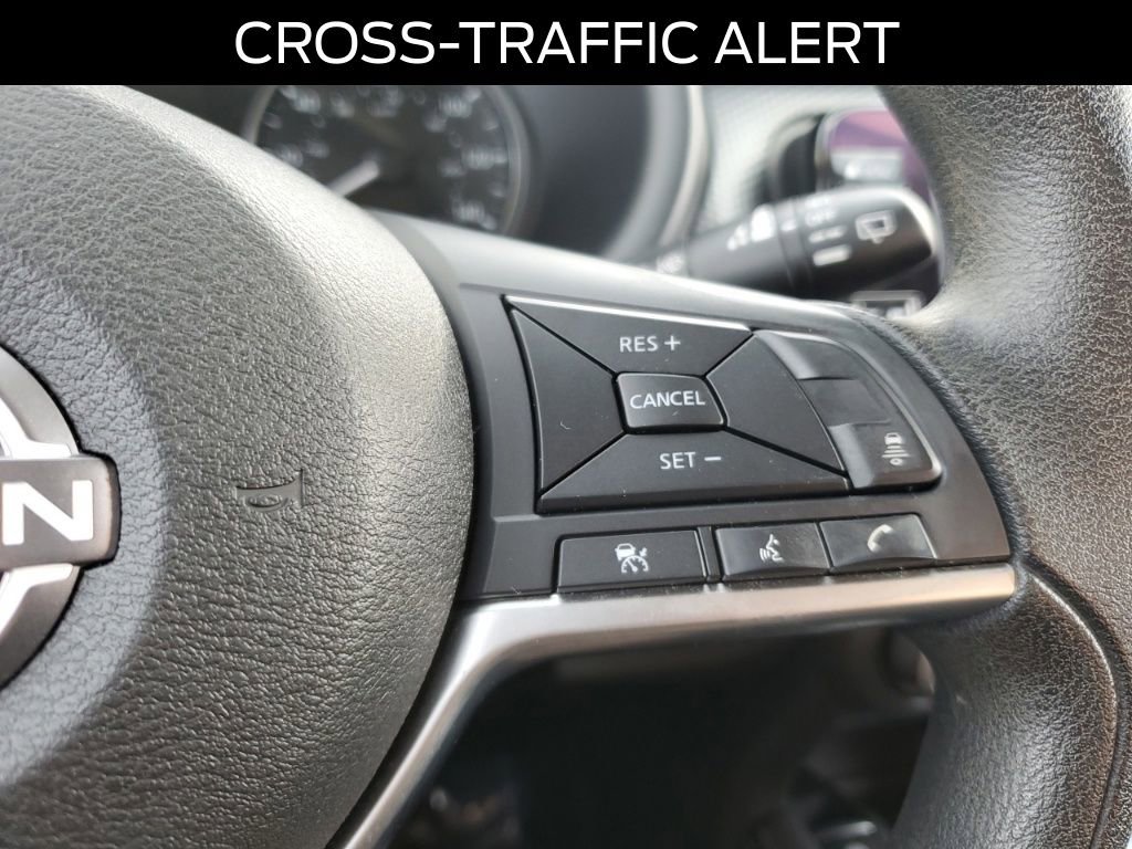 Used 2023 Nissan Kicks SV image 17