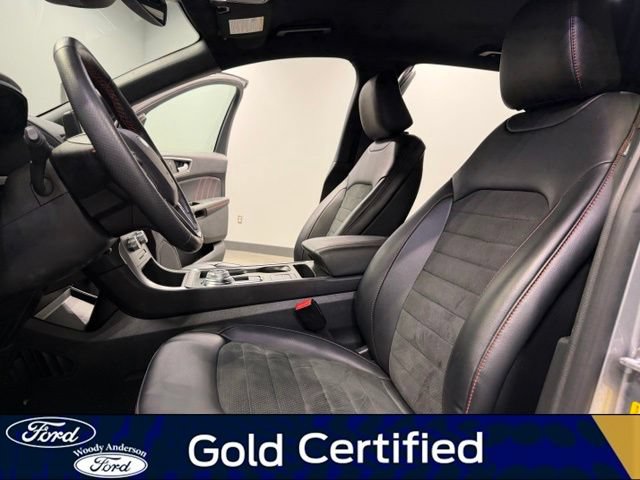 Certified 2024 Ford Edge ST-Line AWD/4WD image 18