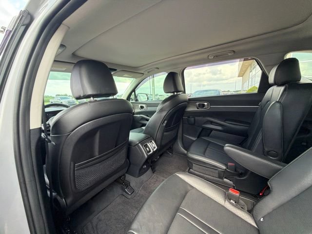 Used 2024 Kia Sorento X-Line EX AWD/4WD image 14