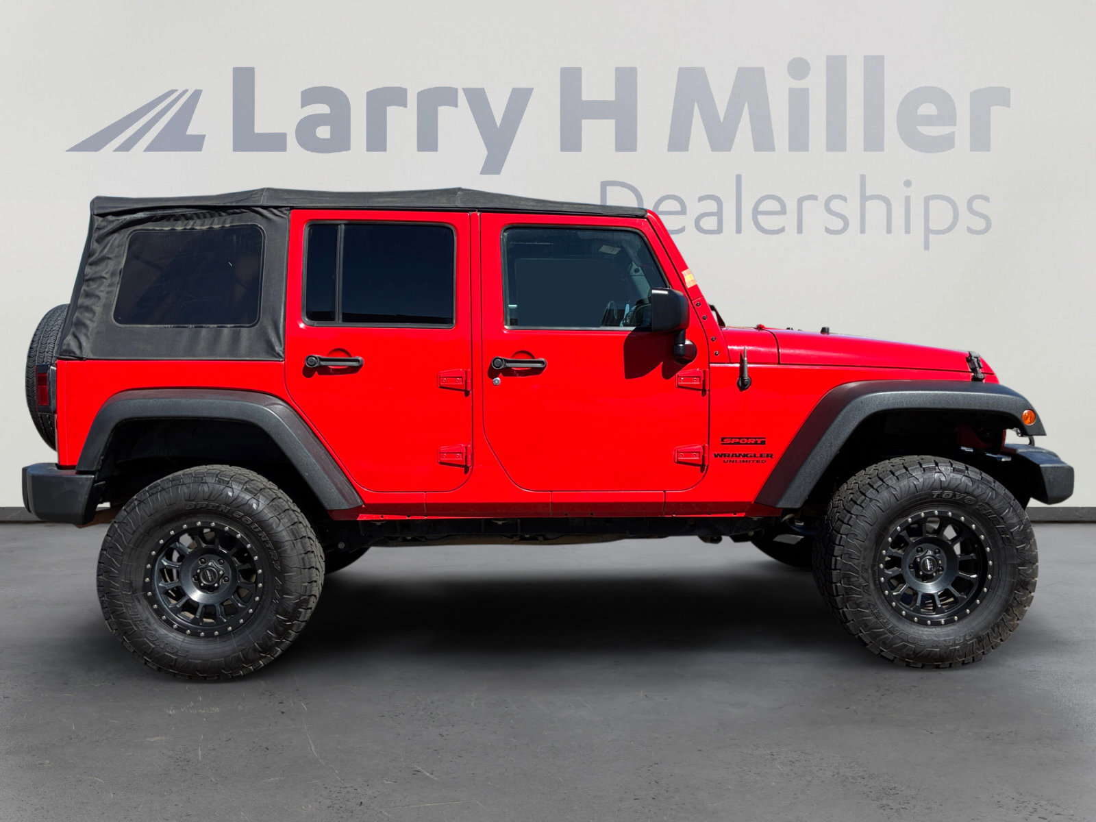 Used 2017 Jeep Wrangler Unlimited Sport w/ Quick Order Package 24S image 6