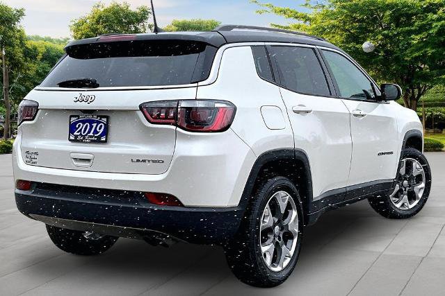 Used 2019 Jeep Compass Limited AWD/4WD image 4