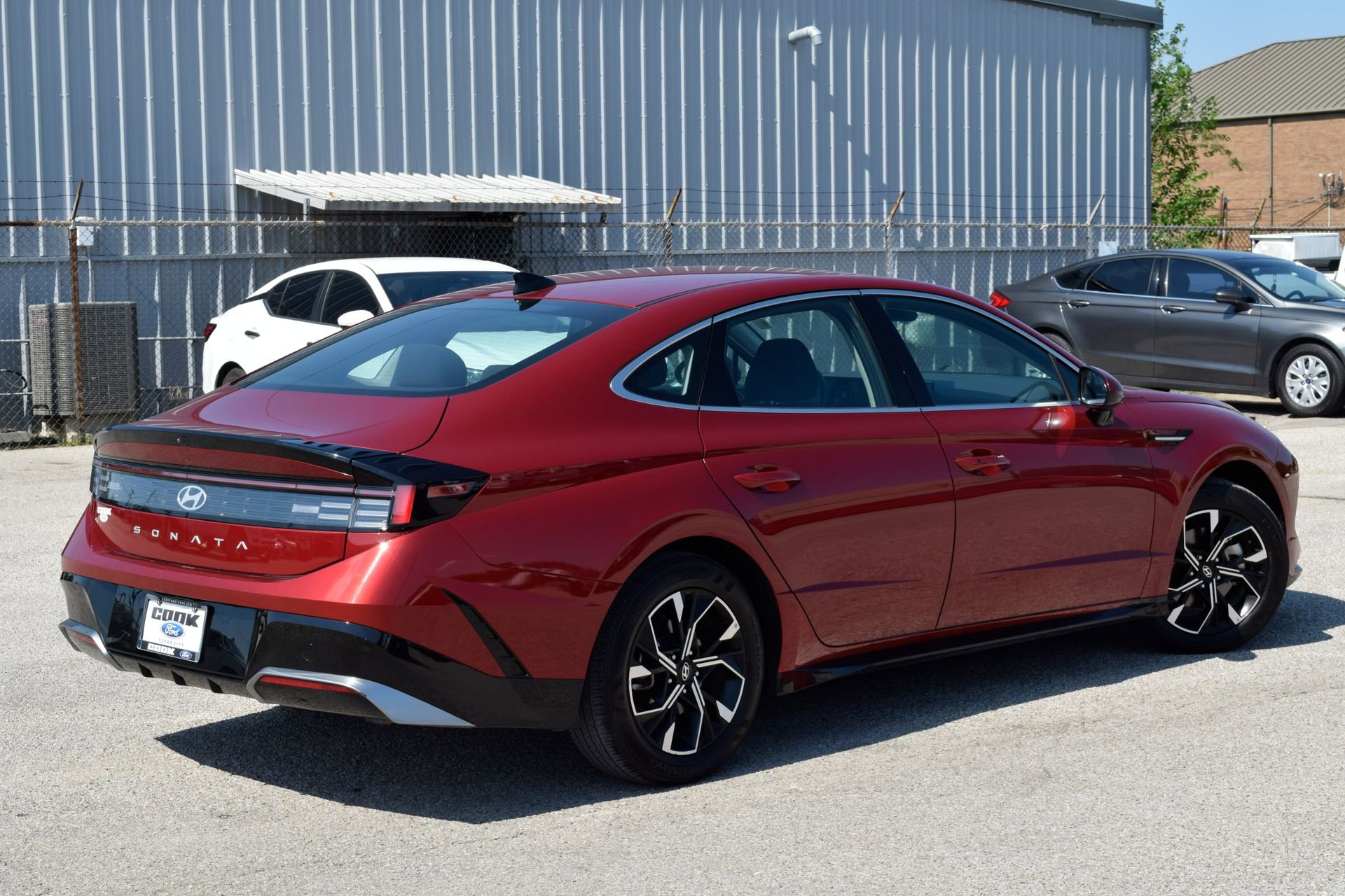 Used 2025 Hyundai Sonata SEL FWD image 6
