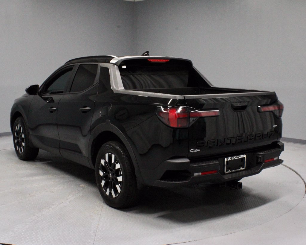Used 2026 Hyundai Santa Cruz SEL AWD/4WD image 8