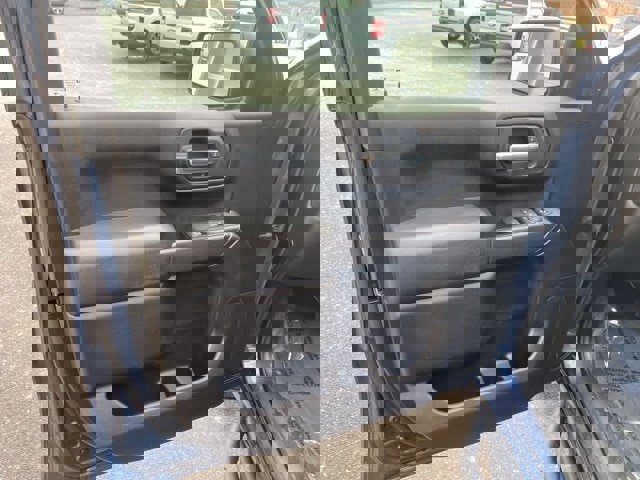 Used 2019 Chevrolet Silverado 1500 Custom Trail Boss w/ Custom Convenience Package image 10