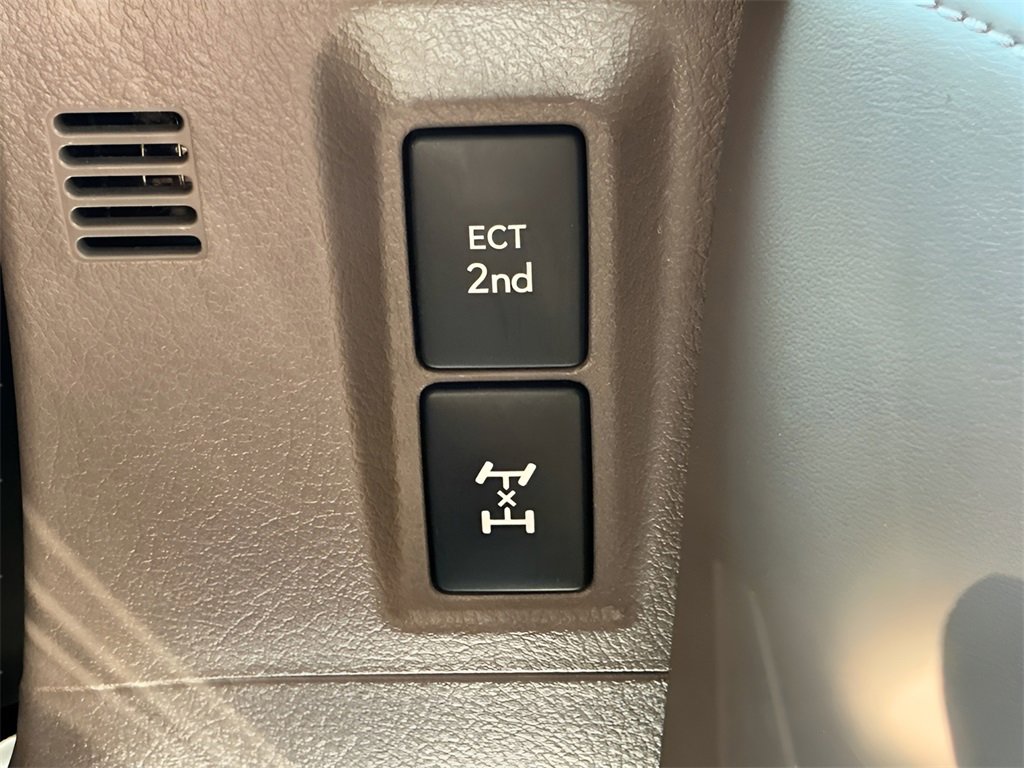 Used 2022 Lexus GX 460 Premium image 33