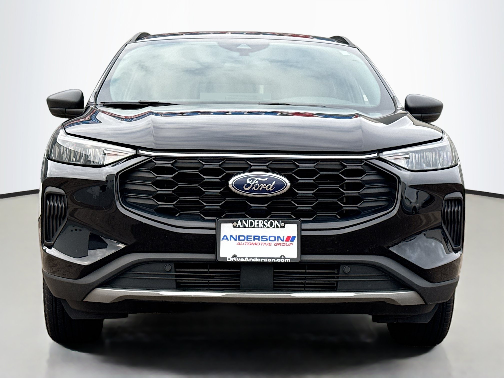 Certified 2025 Ford Escape ST-Line AWD/4WD image 17