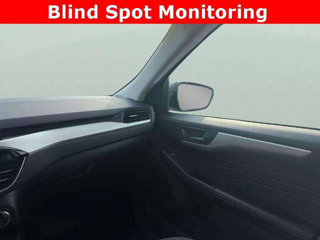 Certified 2022 Ford Escape SE w/ SE Sport Appearance Package image 11