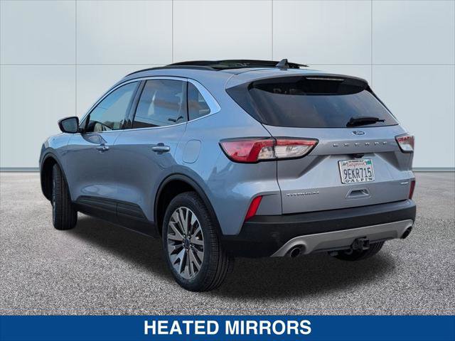 Certified 2022 Ford Escape Titanium w/ Class II Trailer Tow Package image 5