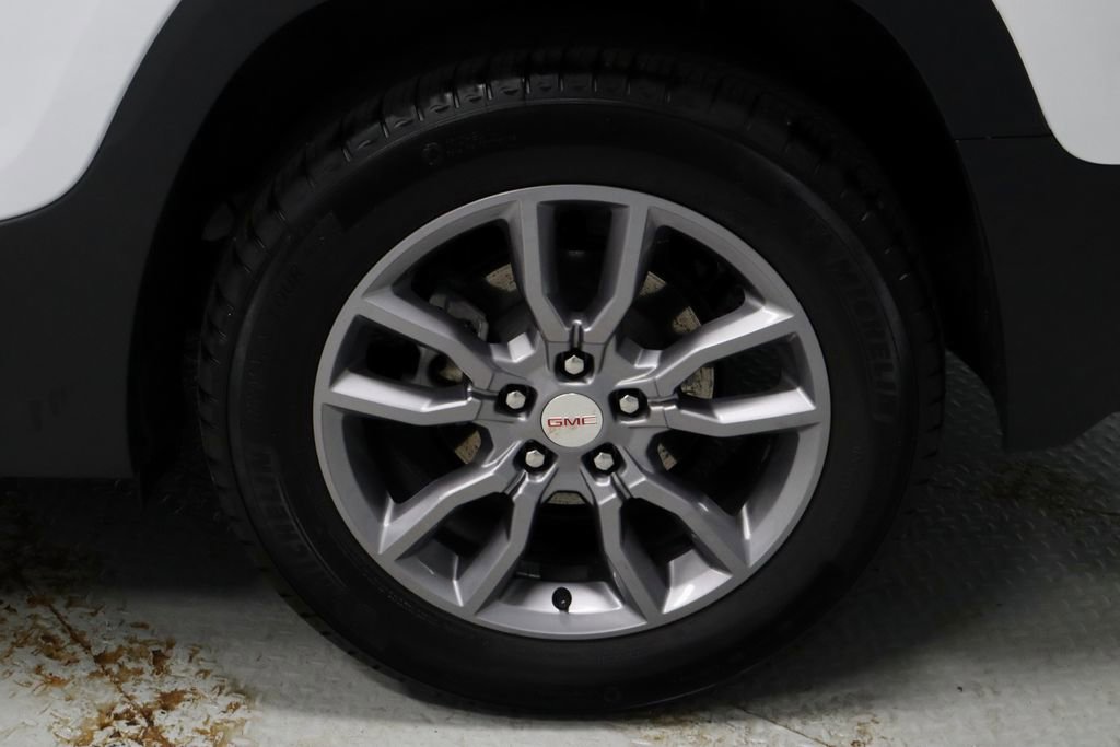 Used 2024 GMC Terrain SLT AWD/4WD image 19