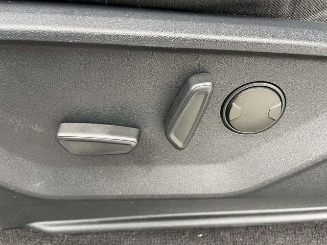 Certified 2022 Ford F150 XLT w/ Equipment Group 302A High image 18