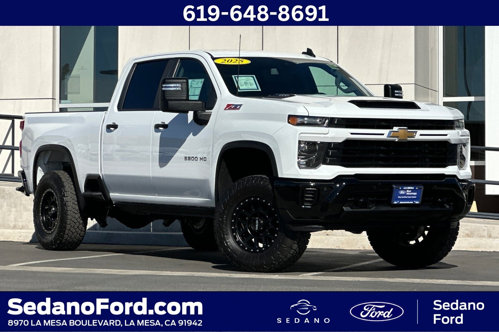Used 2025 Chevrolet Silverado 2500 Custom w/ Custom Value Package image 1