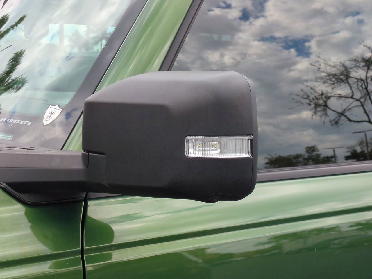 Certified 2023 Ford Bronco Badlands image 12