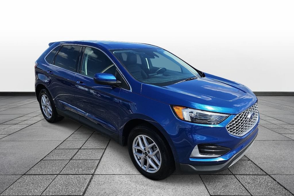 Certified 2024 Ford Edge SEL AWD/4WD image 3