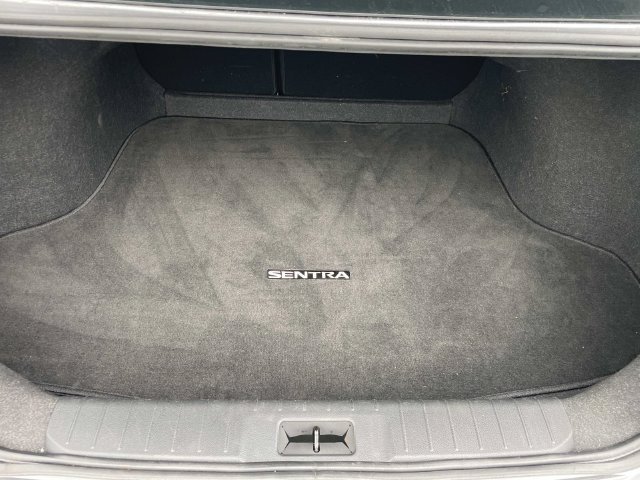 Used 2024 Nissan Sentra SV FWD image 7