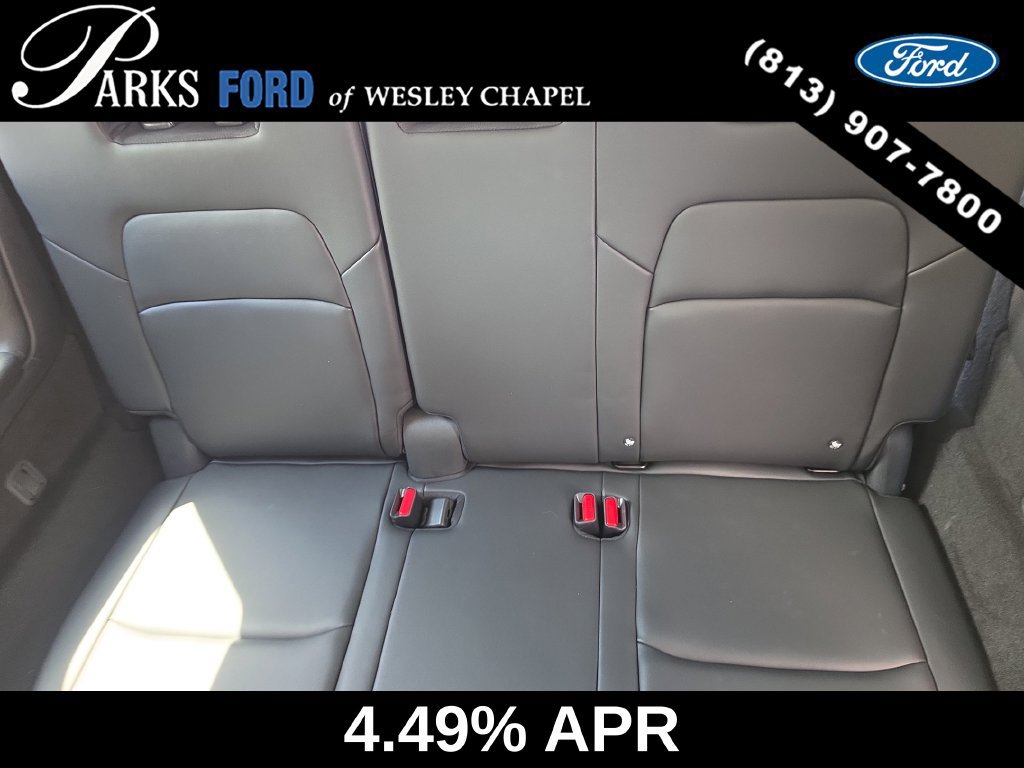 Used 2025 Nissan Pathfinder Platinum FWD image 17