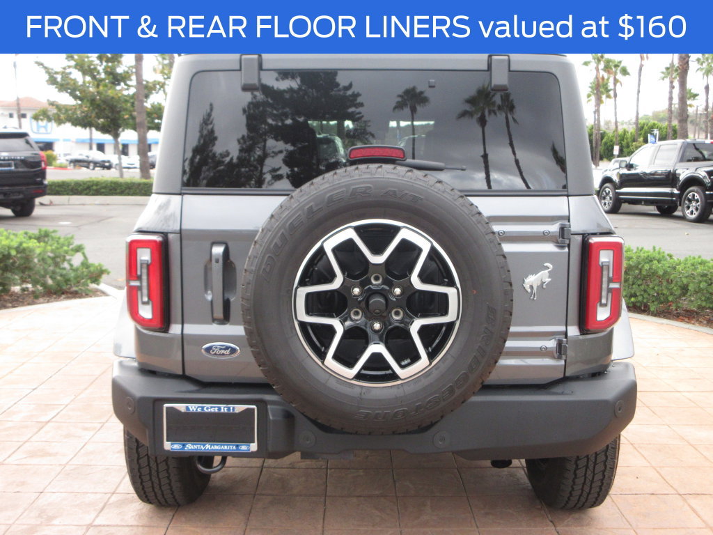 Certified 2024 Ford Bronco Outer Banks AWD/4WD image 3