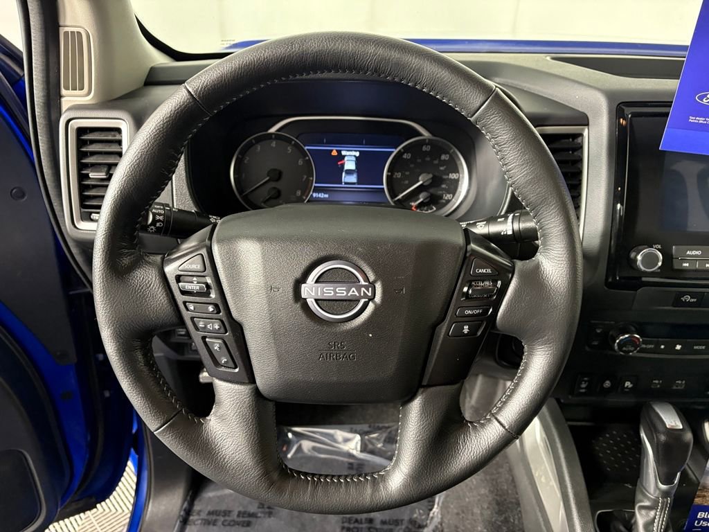 Used 2024 Nissan Frontier SV w/ SV Convenience Package image 16