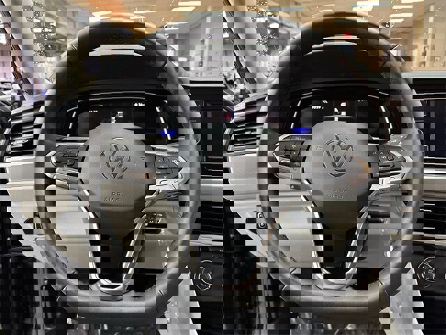 Used 2024 Volkswagen Jetta S image 5