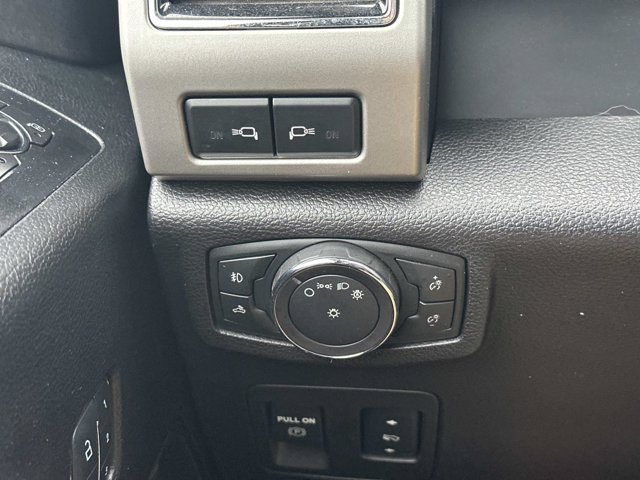 Certified 2018 Ford F150 Lariat w/ Equipment Group 502A Luxury AWD/4WD image 25