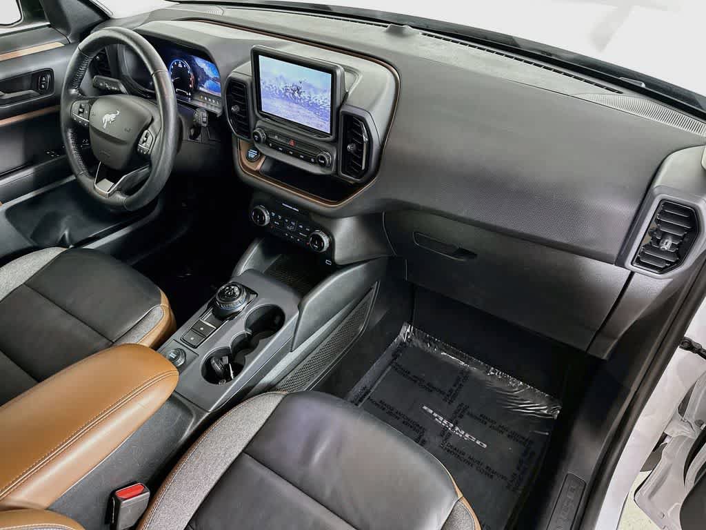 Certified 2022 Ford Bronco Sport Outer Banks AWD/4WD image 32