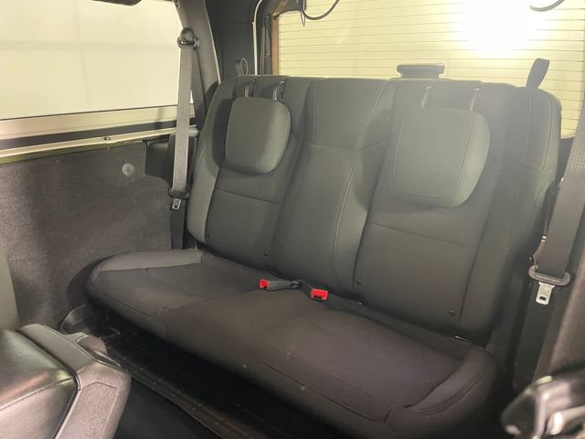 Used 2021 Jeep Wrangler Sport AWD/4WD image 18
