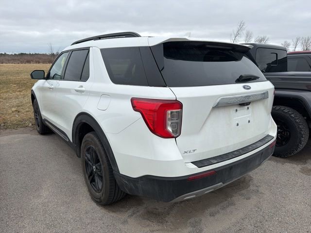 Certified 2023 Ford Explorer XLT w/ Equipment Group 202A image 9