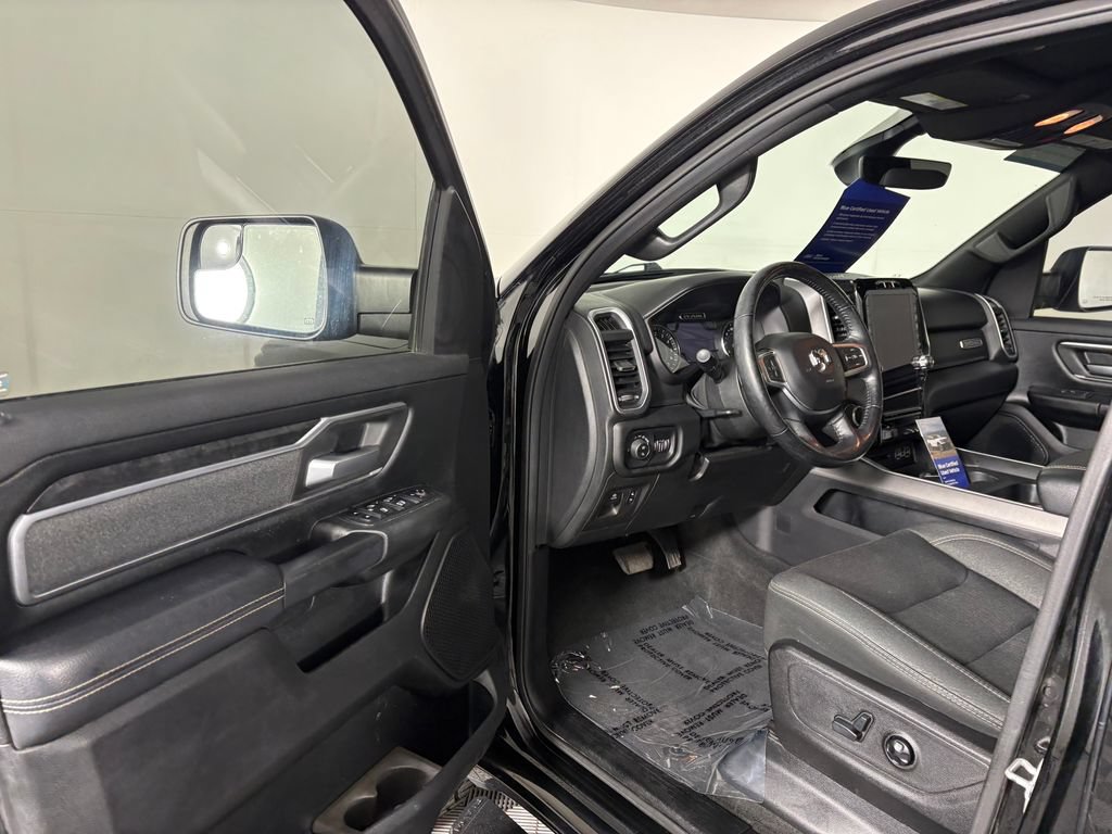 Used 2019 RAM 1500 Big Horn AWD/4WD image 11
