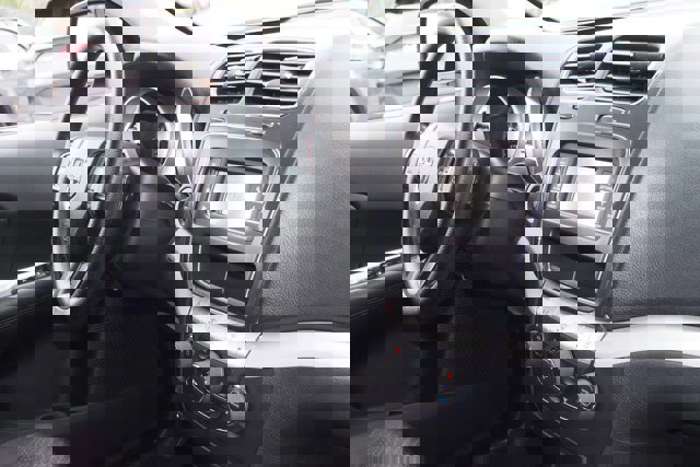 Used 2019 Dodge Journey SE image 10