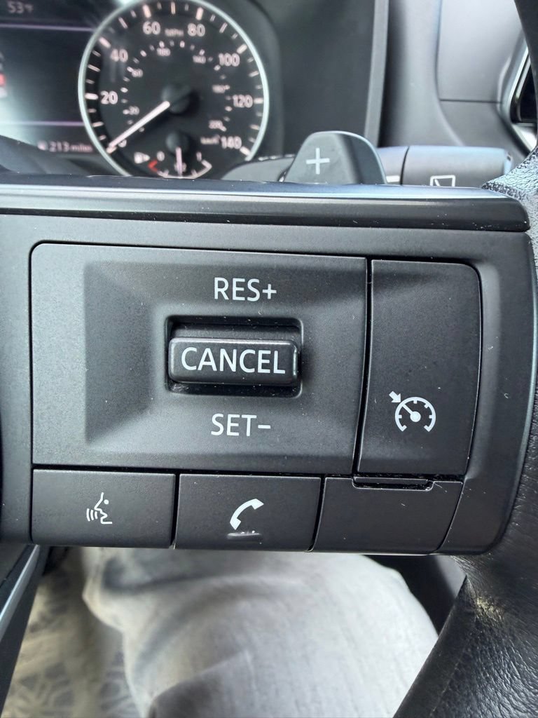 Used 2024 Nissan Rogue S AWD/4WD image 24