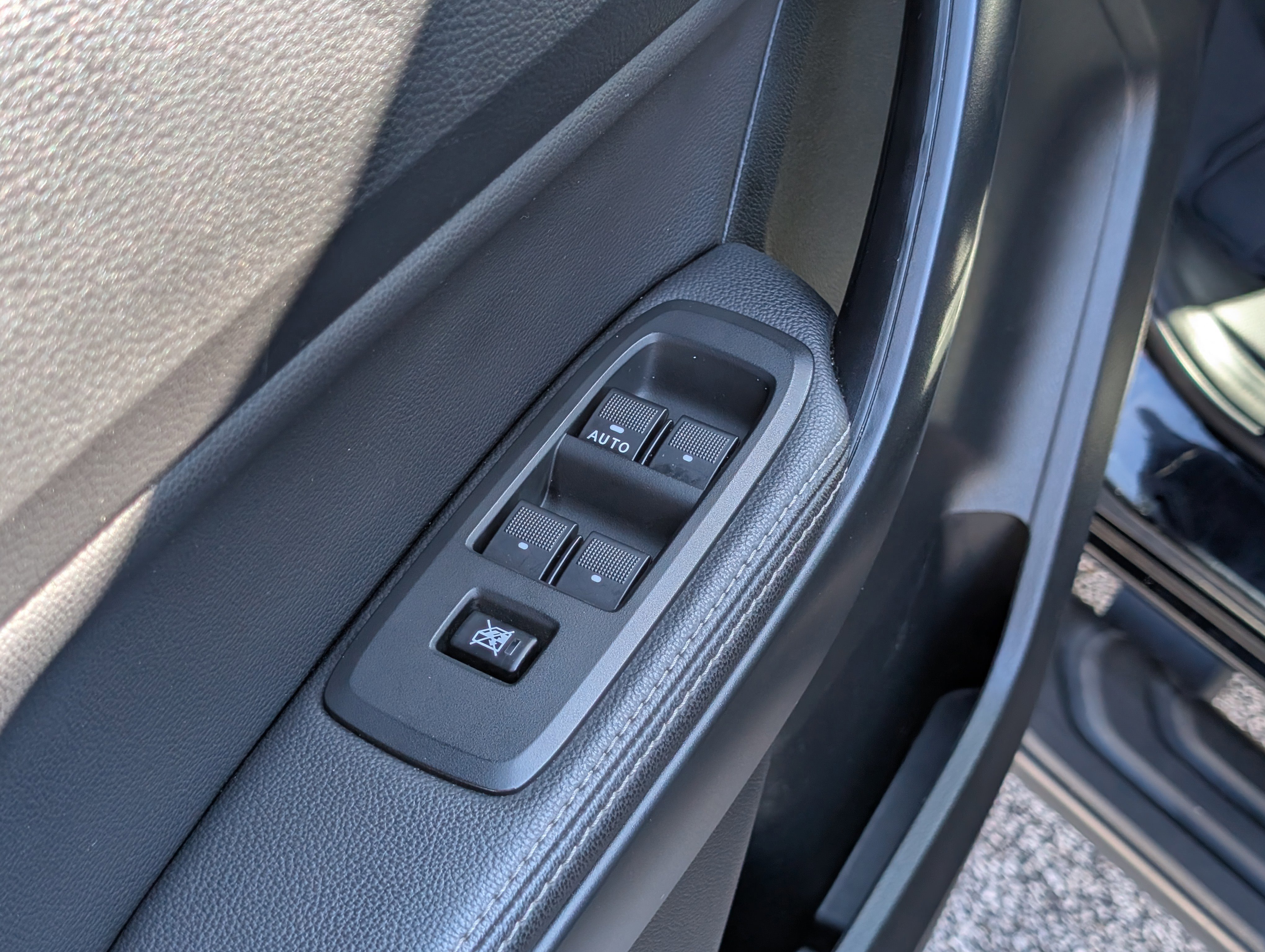 Certified 2023 Ford Ranger Lariat w/ FX4 Off-Road Package image 19