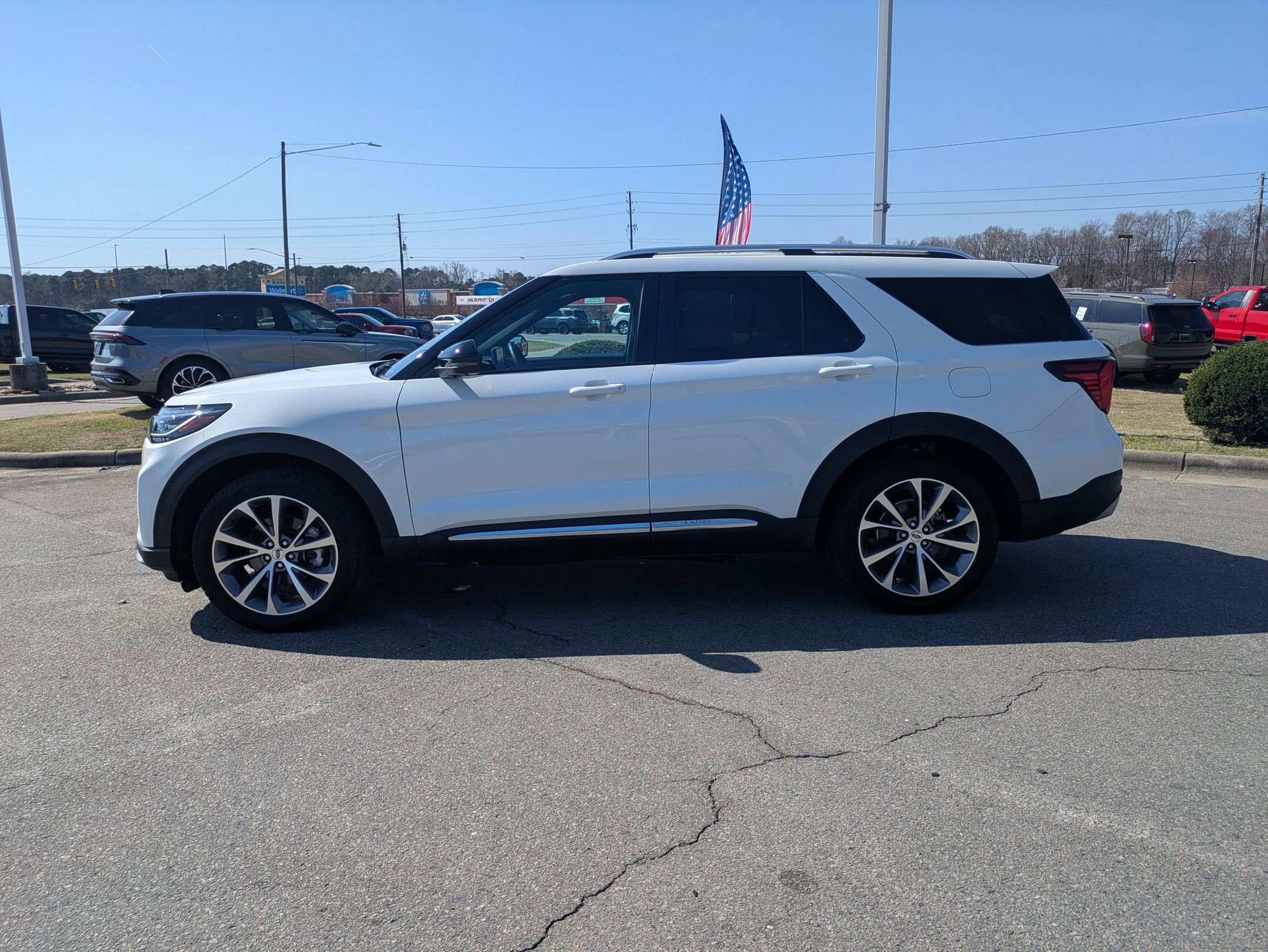Certified 2025 Ford Explorer Platinum w/ Ultimate Package image 2