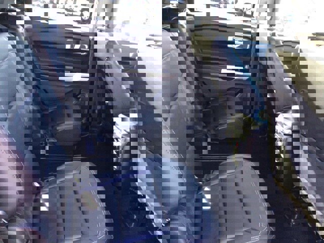 Certified 2022 Ford Explorer XLT w/ Equipment Group 202A image 22