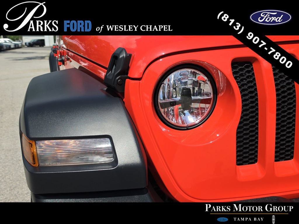 Used 2023 Jeep Wrangler Unlimited Sport w/ Sun And Sound Package AWD/4WD image 6